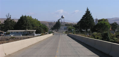 bridge into San Ardo